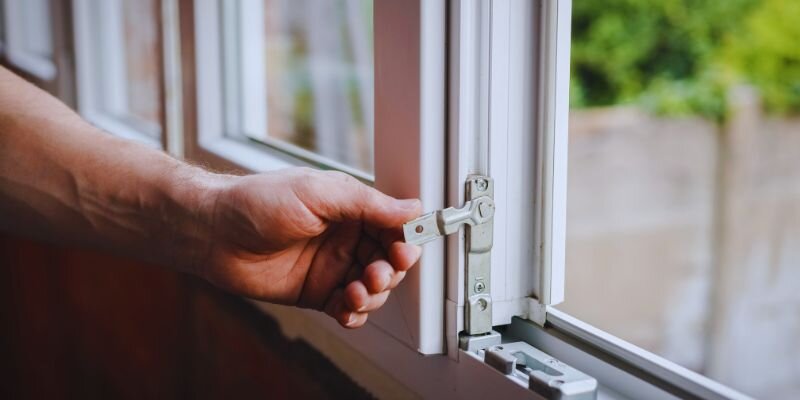 Is It Smart to Replace Your Windows Before Selling [market_city]