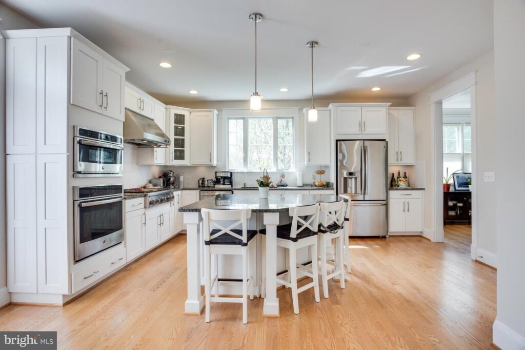 Selling your woodbridge va house