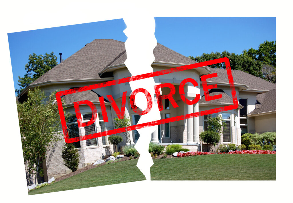 who gets the house in divorce in Washington