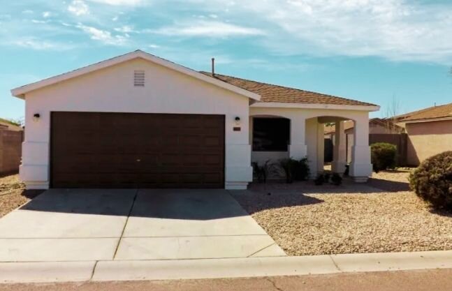 Sell my house fast in Surprise AZ - Get your cash offer today!