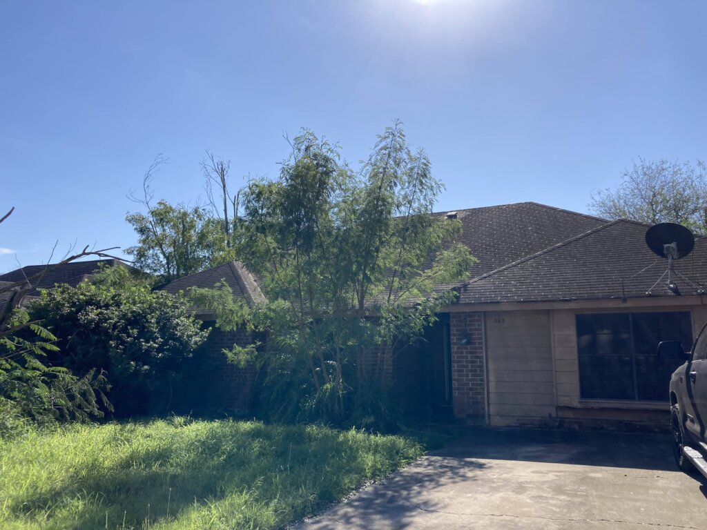 We buy houses as is in Hidalgo County