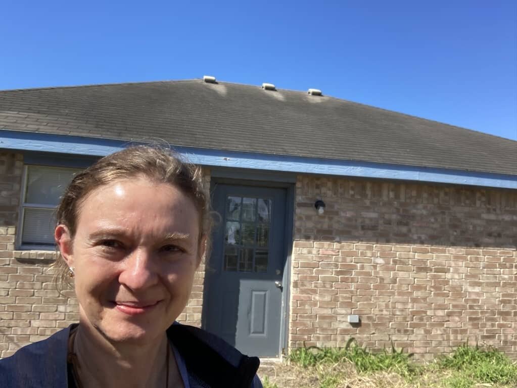 We buy houses as is in Hidalgo County