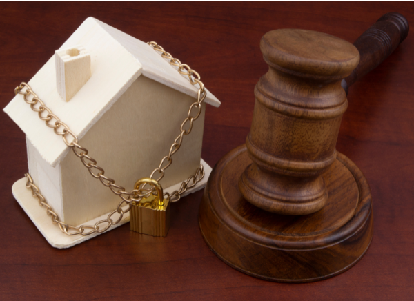 Laws about Selling a house with water damage