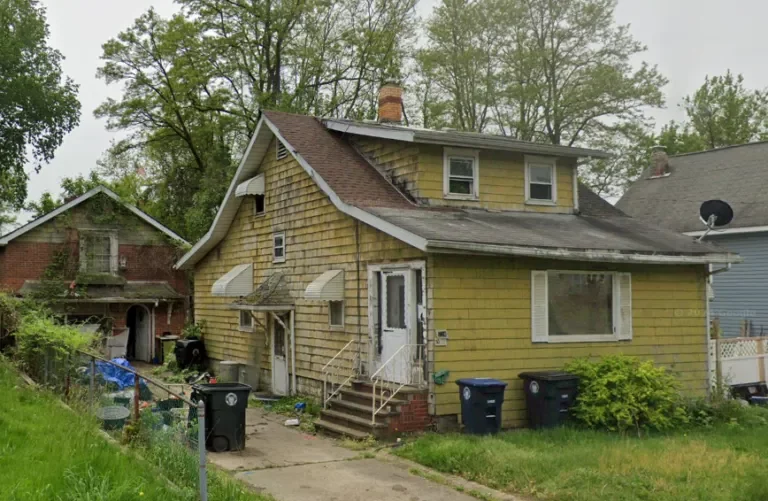 cash home buyers Cleveland
