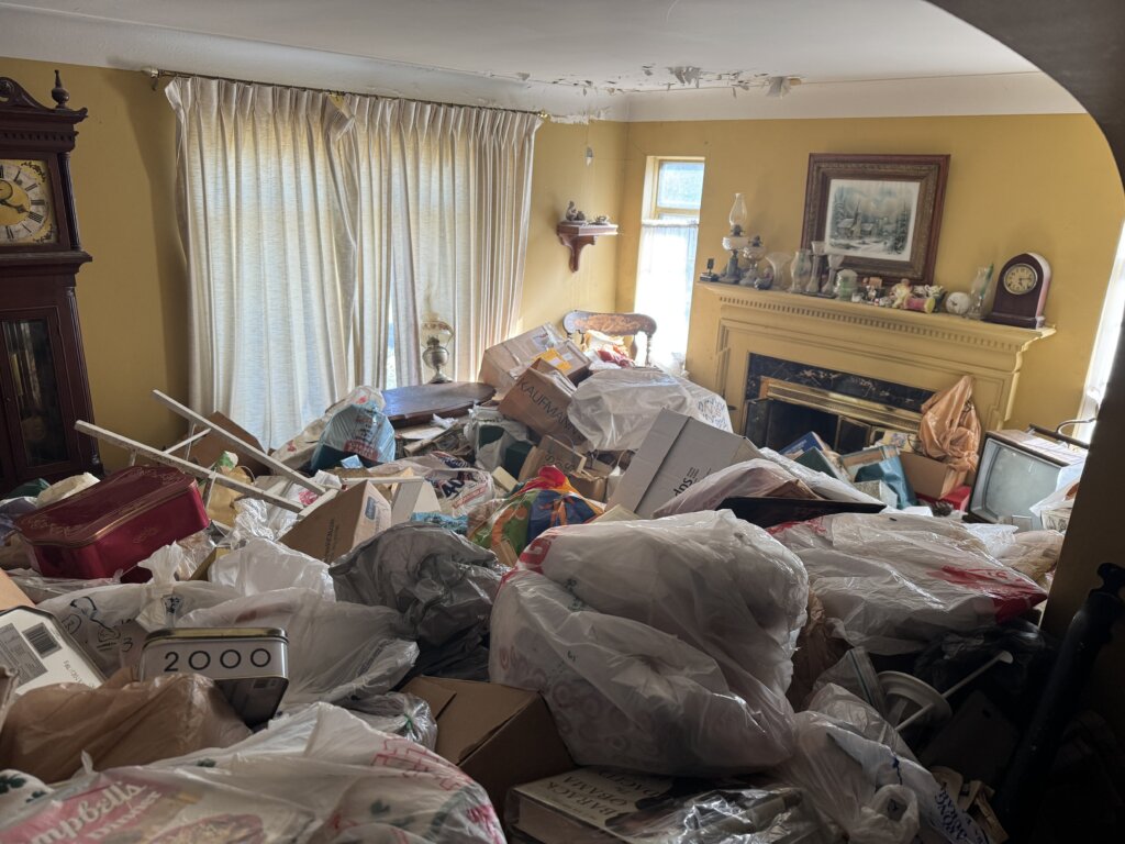 Parma Hoarder House 1