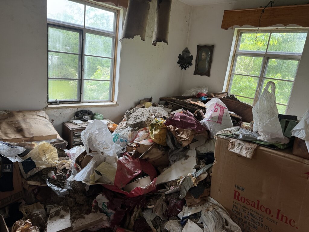 Parma Hoarder House 2