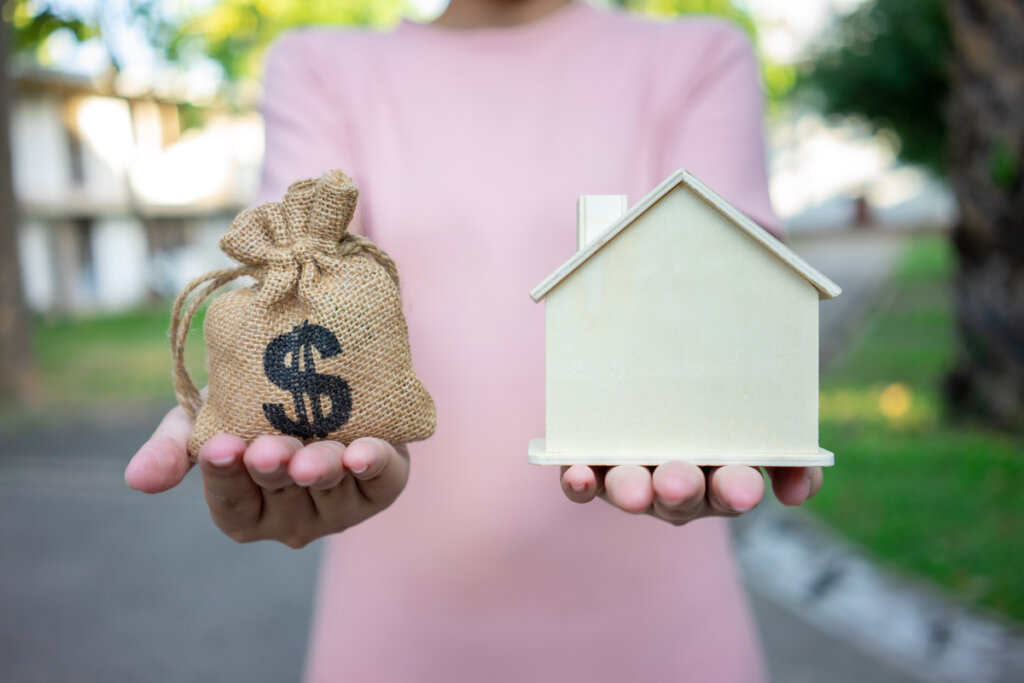 The Tired Landlord: Five Things That Will Have You Yelling “Sell!”