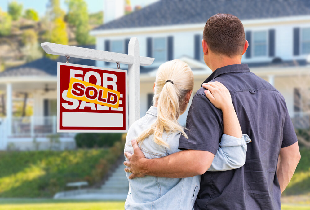 Turning the Page: 3 Tips for Life After You've Sold Your Home