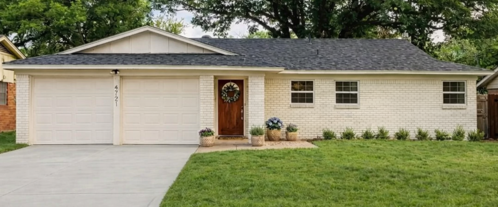 Fort Worth Texas house showing the simple home selling process with Oak Summit Group cash home buyers