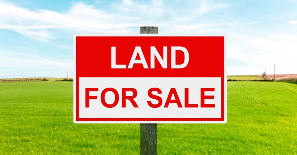 Vacant wooded land parcel in Montgomery County Pennsylvania