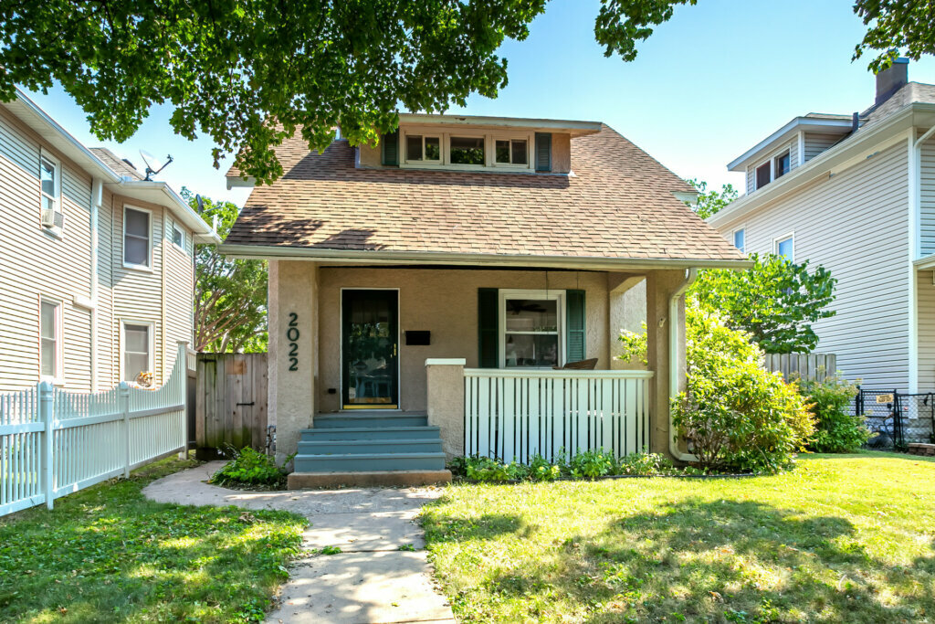 Davenport Homes for Sale