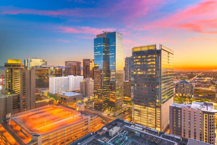We buy houses in Tempe AZ - a picture of Tempe skyline