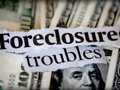 sell house during foreclosure