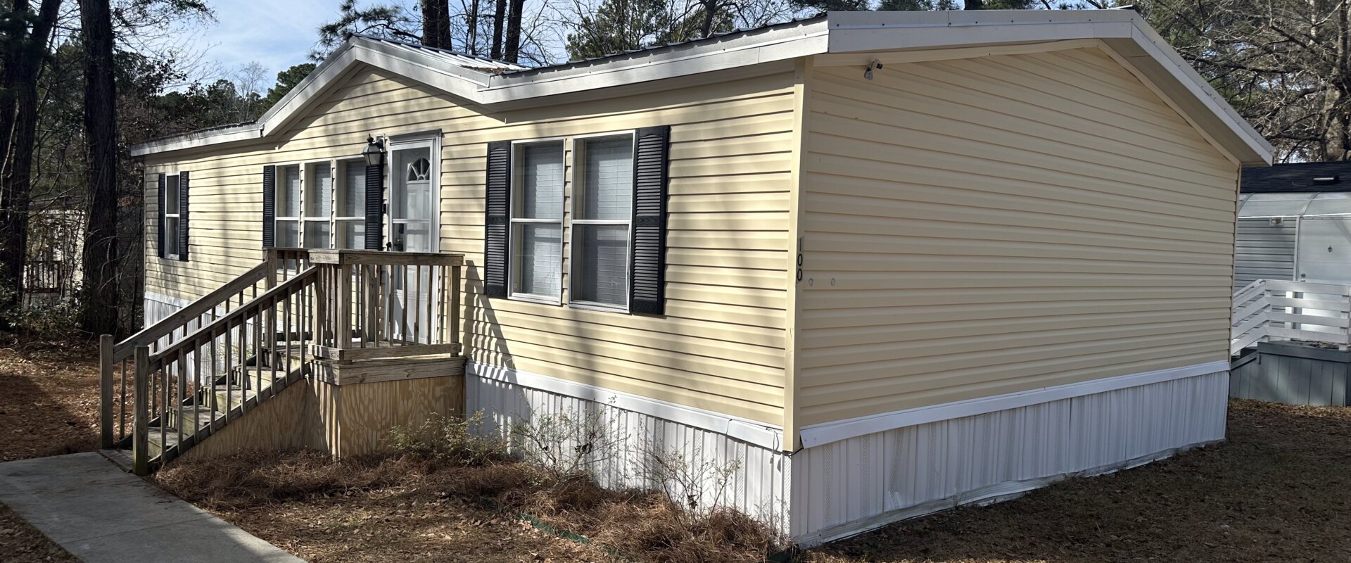 Summerville SC mobile home sold as-is to avoid foreclosure