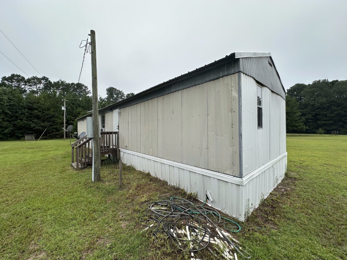 How a Summerville, South Carolina Mobile Home Owner Avoided Foreclosure and Closed in 2 Days