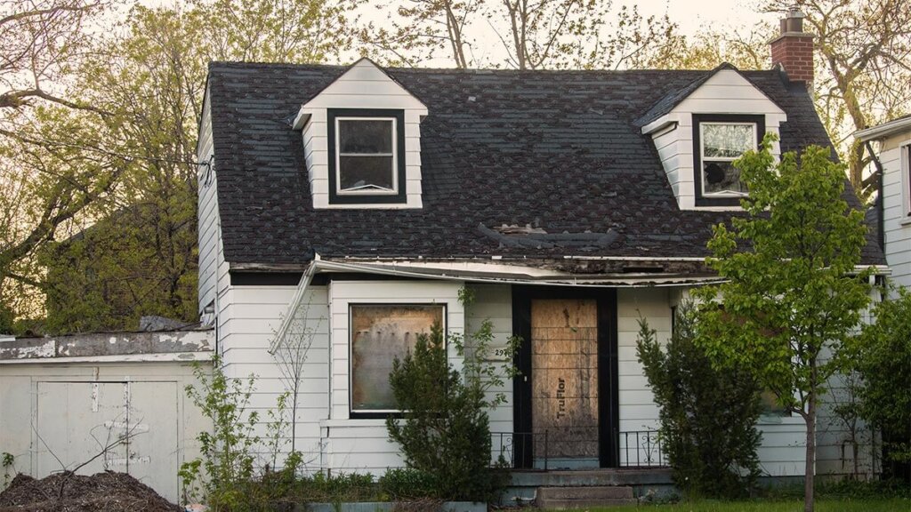 Sell a Condemned House in California