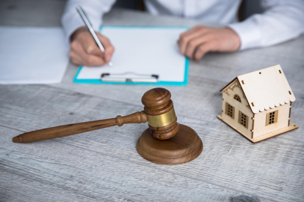 Selling a House As-Is During Bankruptcy