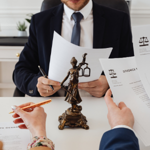 Selling house during divorce fast Hinesville