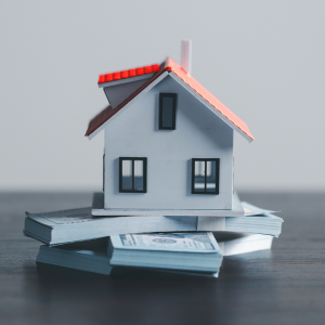 Ideal duration to reside in a property before putting it on the market in Florida