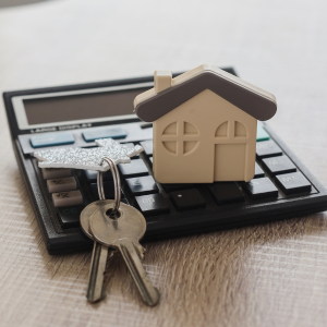Does the seller cover closing costs in Florida