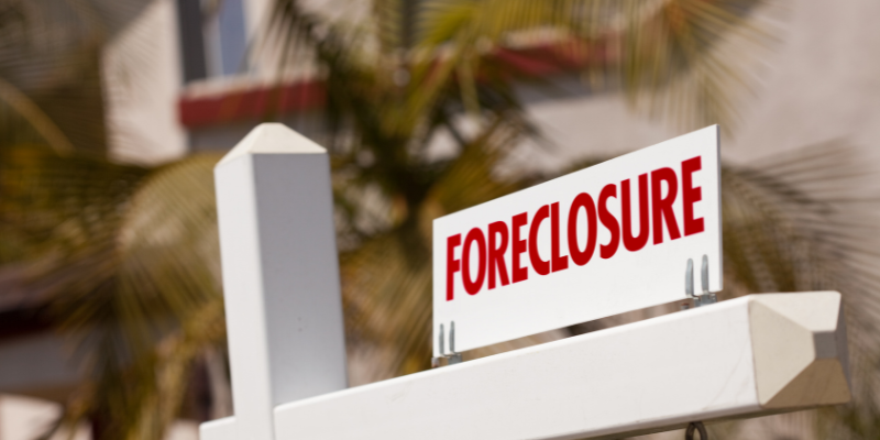 Can you stop a foreclosure once it starts Florida