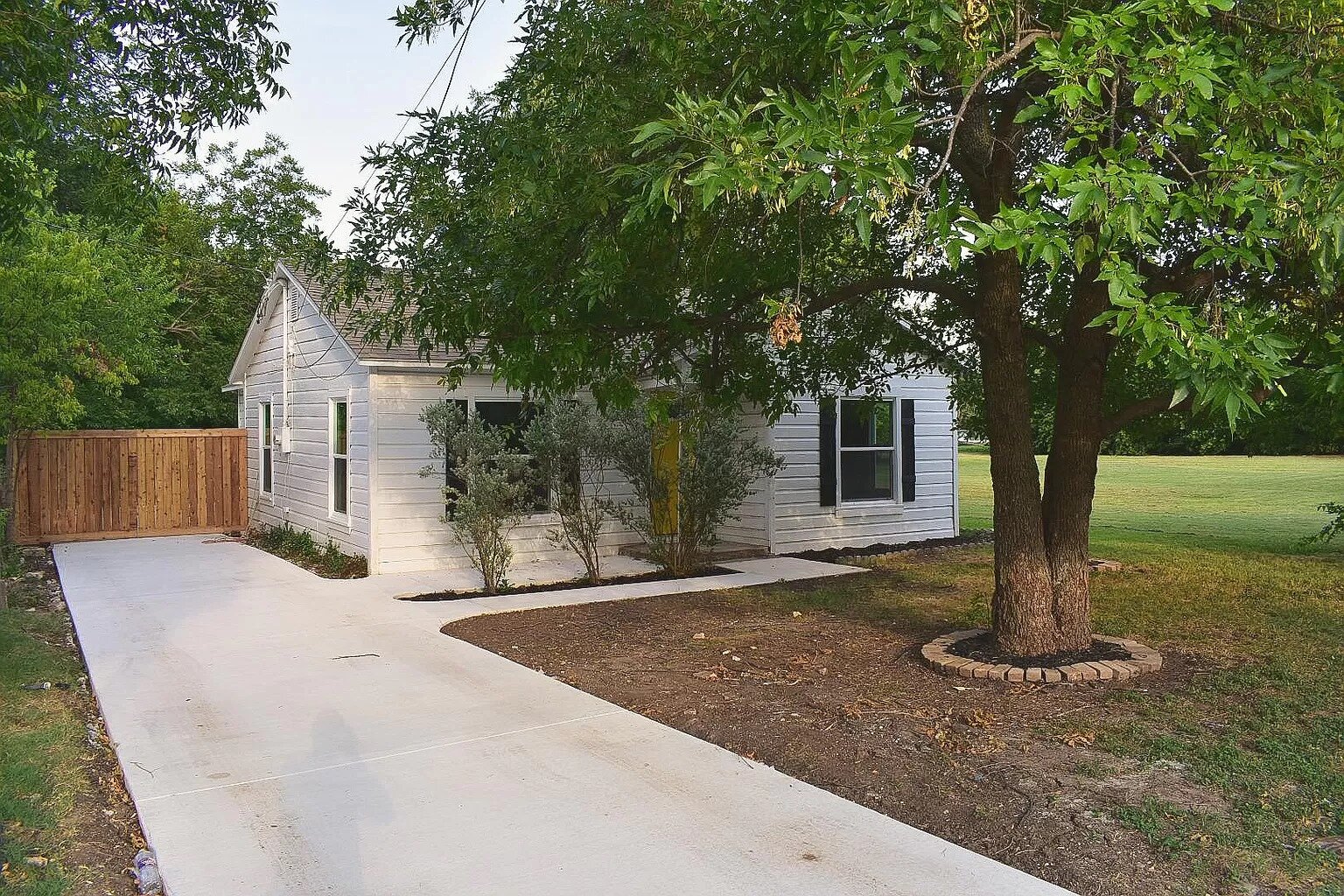 We Buy Houses in White Settlement