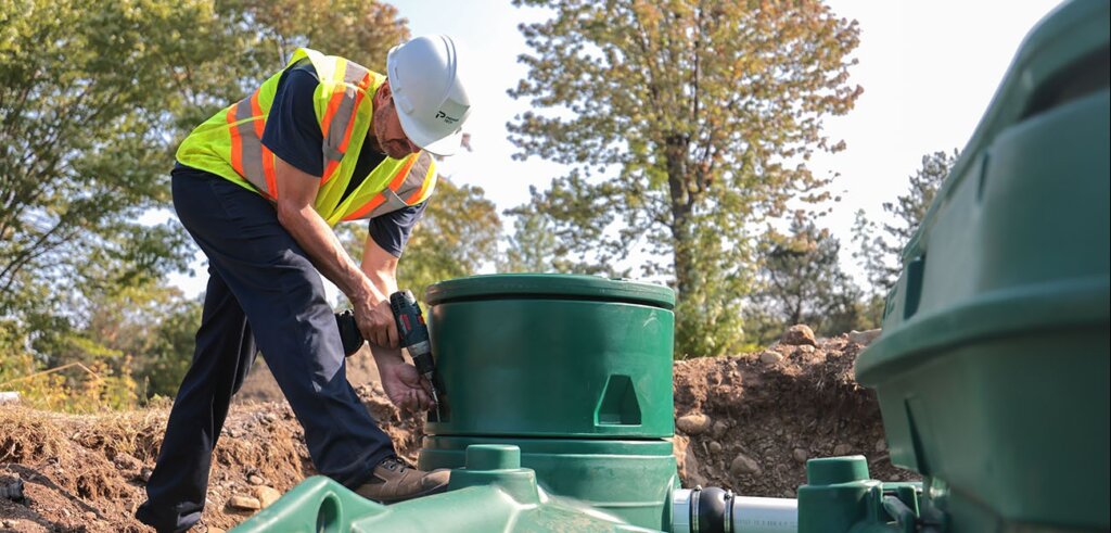 septic system worker