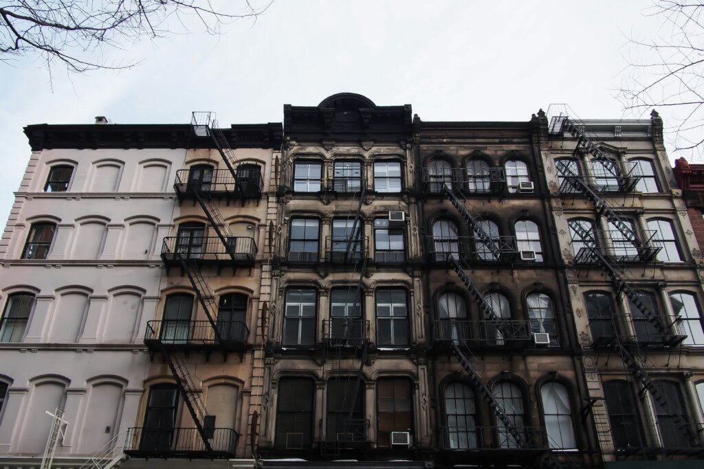 building after fire damage