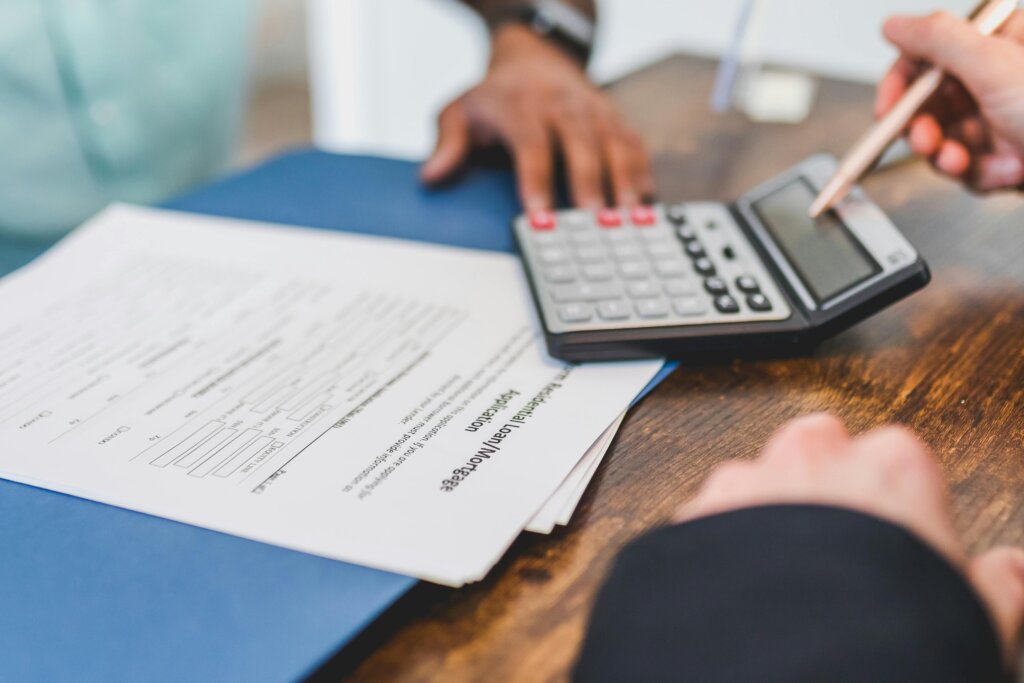 a real estate agent calculating