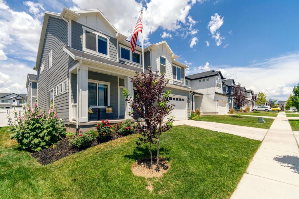 suburban neighborhood houses