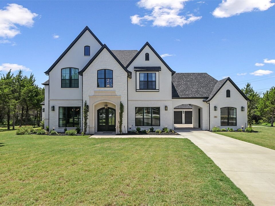 We buy houses in Cedar Hill, Texas. Sell your house fast today!