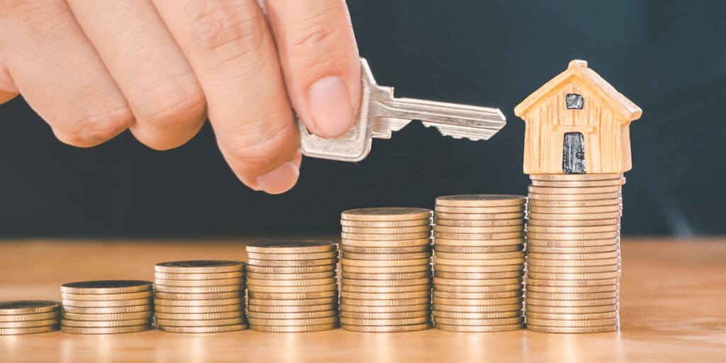 considerations that contribute to a successful sale without listing publicly