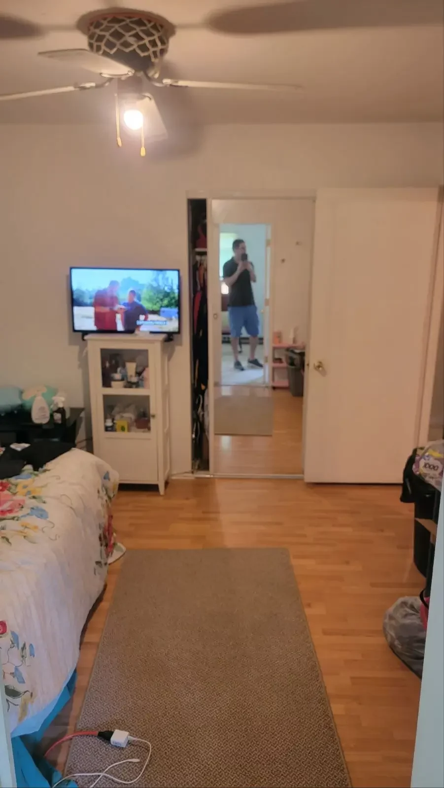 Josh walking a Vienna property before helping the homeowner sell without repairs or showings.