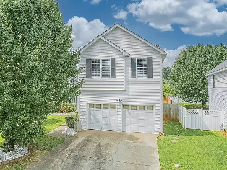 Asbury Way Lithonia GA 30058