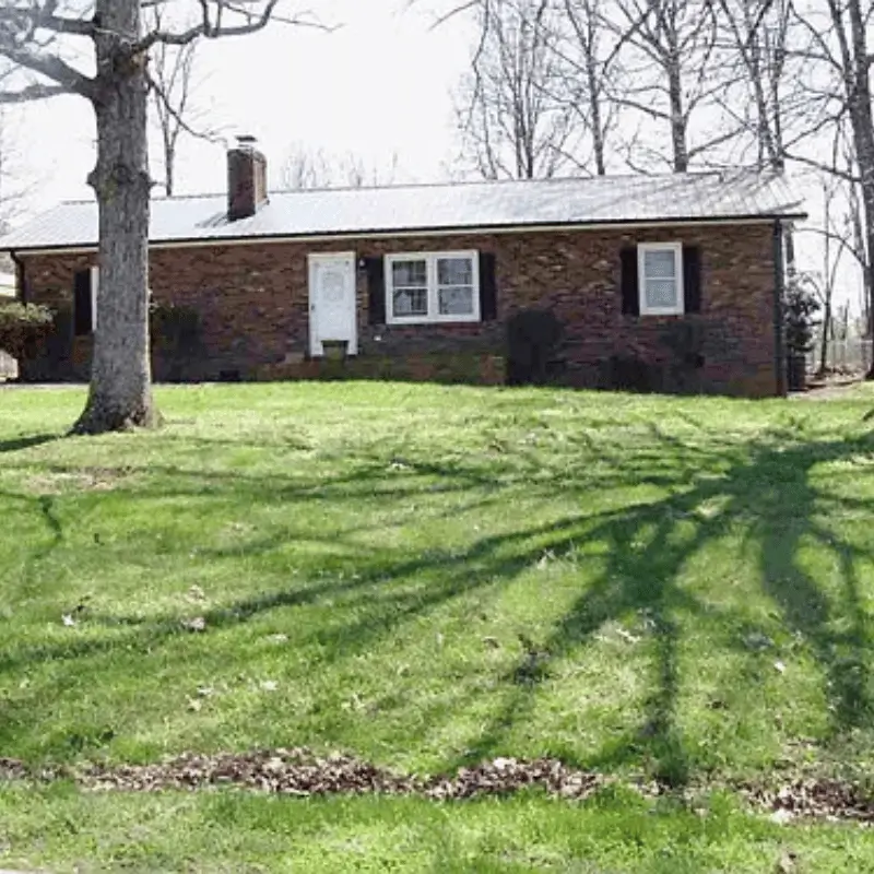 3231 Frazier Dr, Claremont, NC 28610 (1)