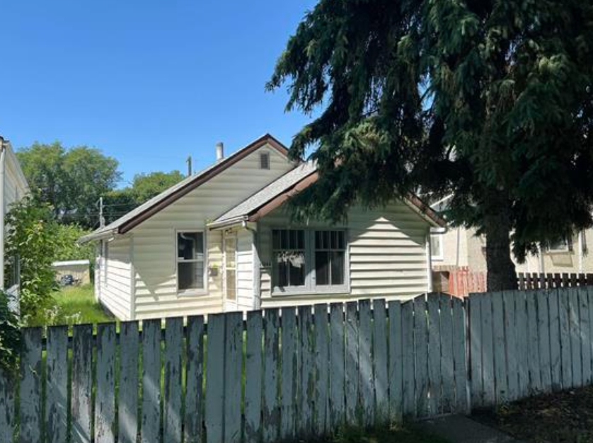 House for sale that is at risk of scam in Edmonton