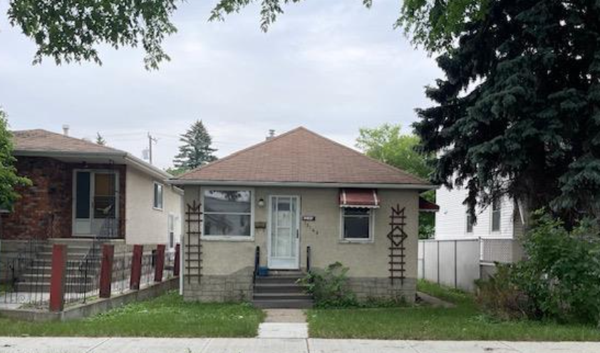 House for sale by off market in Edmonton
