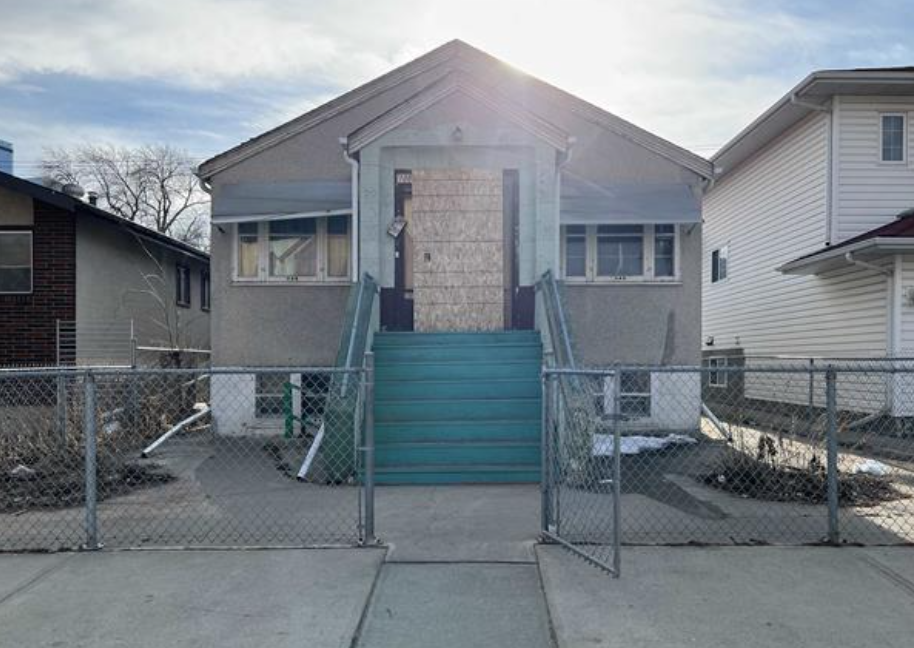 damaged house for sale in edmonton