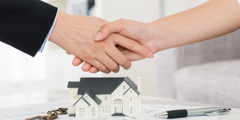 Should You Sell Your House to a Cash Buyer