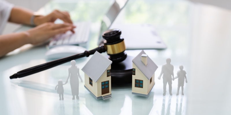 Selling Your House While Divorcing in Houston