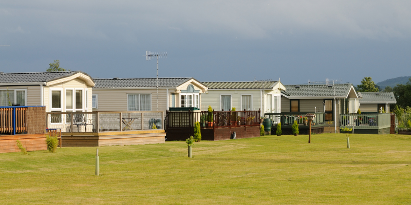 How To Sell Your Mobile Home Without Land Vs. With Land texas