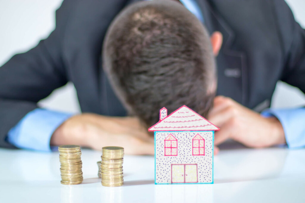 Learn how to avoid the problems associated with selling inherited Illinois property Chicago property owner stressed over selling inherited property