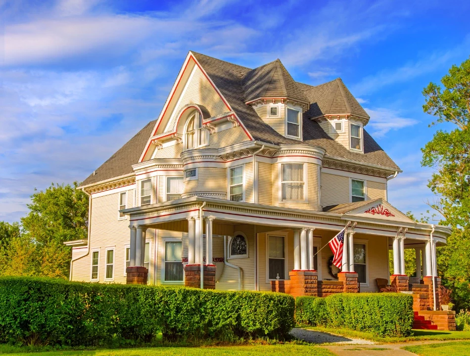 We buy houses in any condition