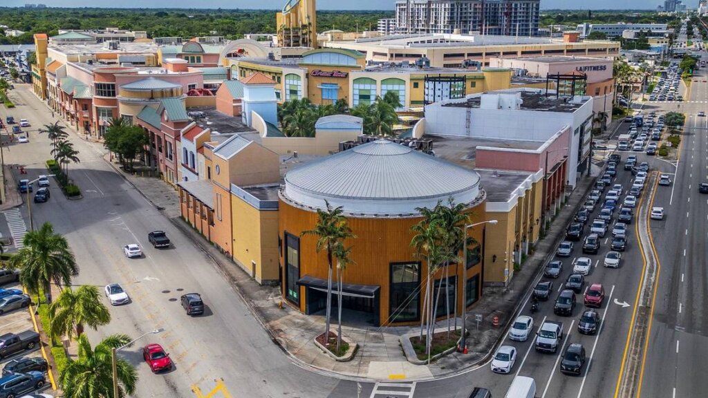 Sunset Place, Miami, Florida