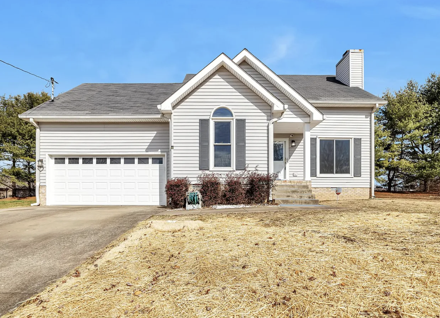 Single-story home with two-car garage in a Clarksville TN neighborhood near Fort Campbell