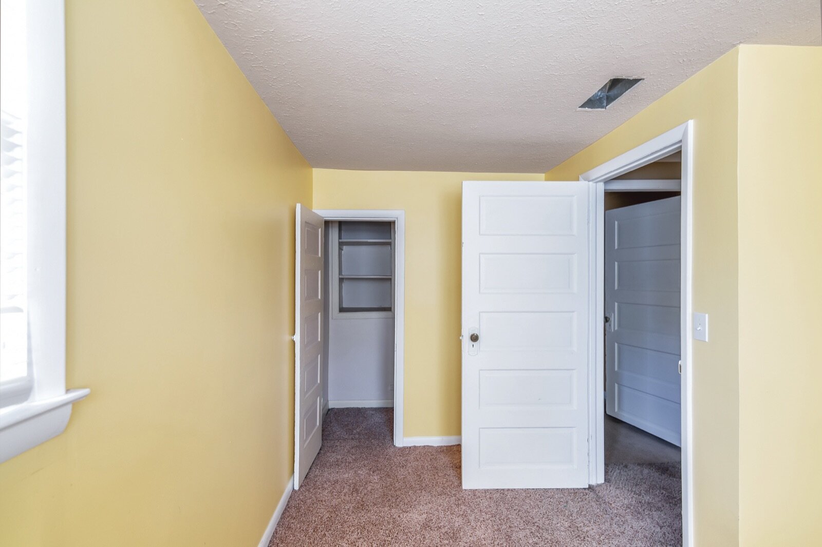 Sell Vacant House Nashville TN: Cut Your Liability Fast — cash home buyer serving Middle Tennessee