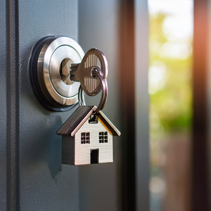 How to End a House Visit Politely in Tacoma