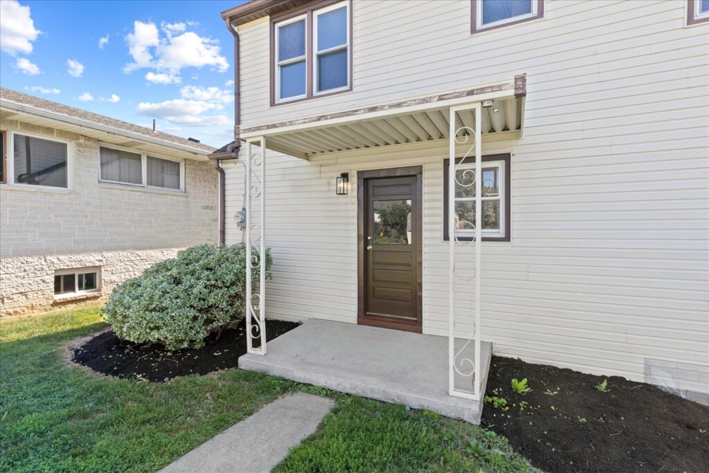 Front of a home we bought fast in Lancaster