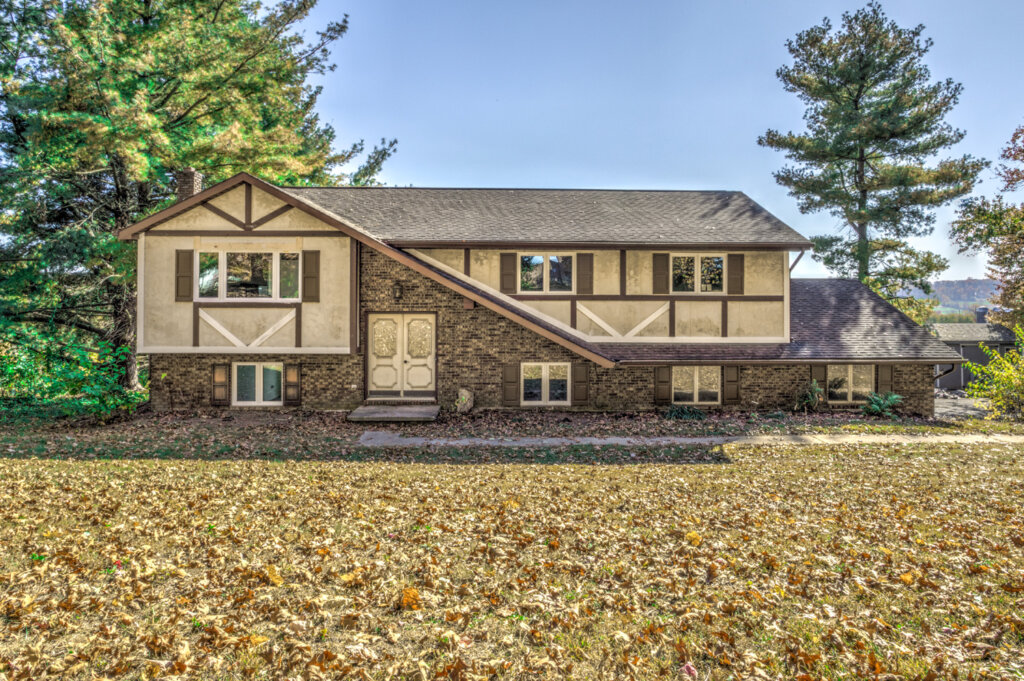 Front of a house in Dauphin County that we bought with cash