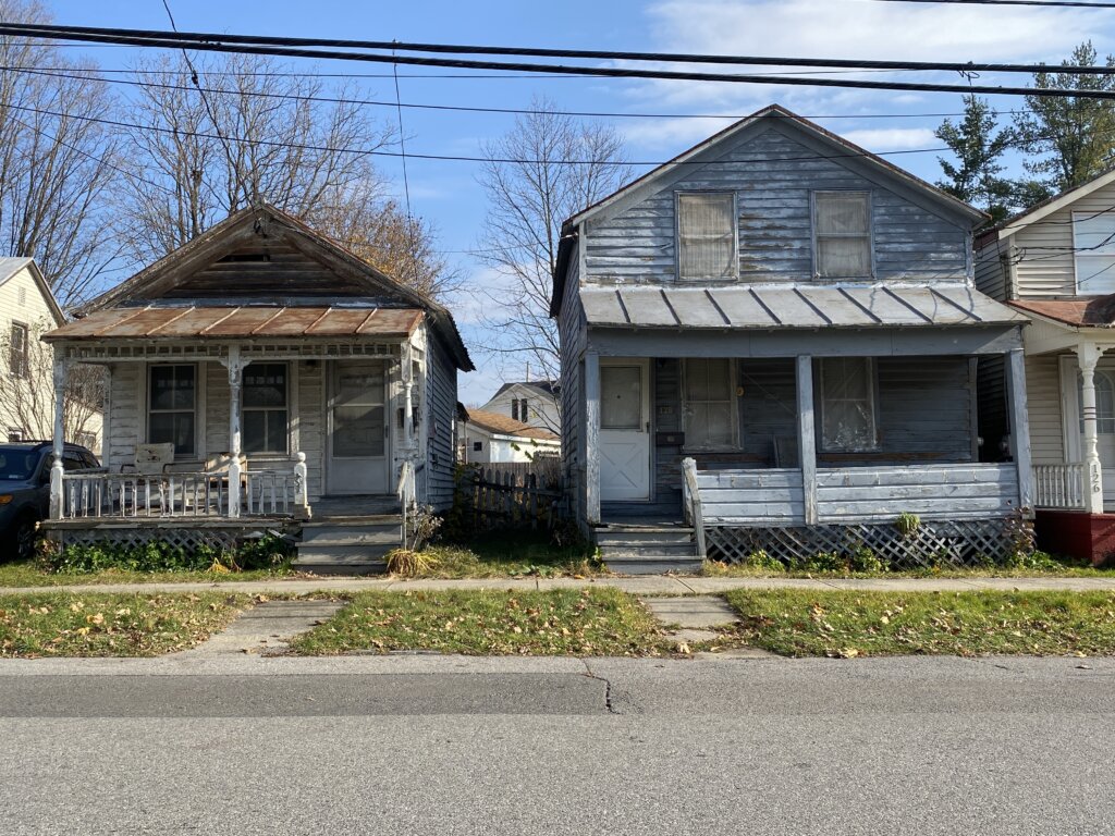 We'll buy any house in Halfmoon, NY - Give us a call now!